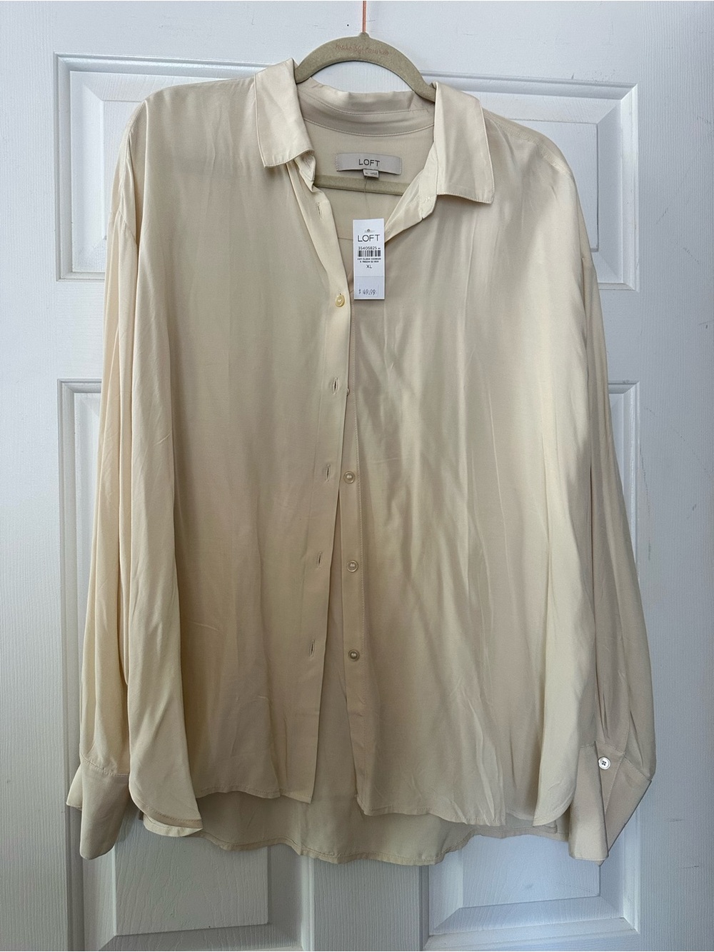 LOFT Off-White Collared Button Blouse